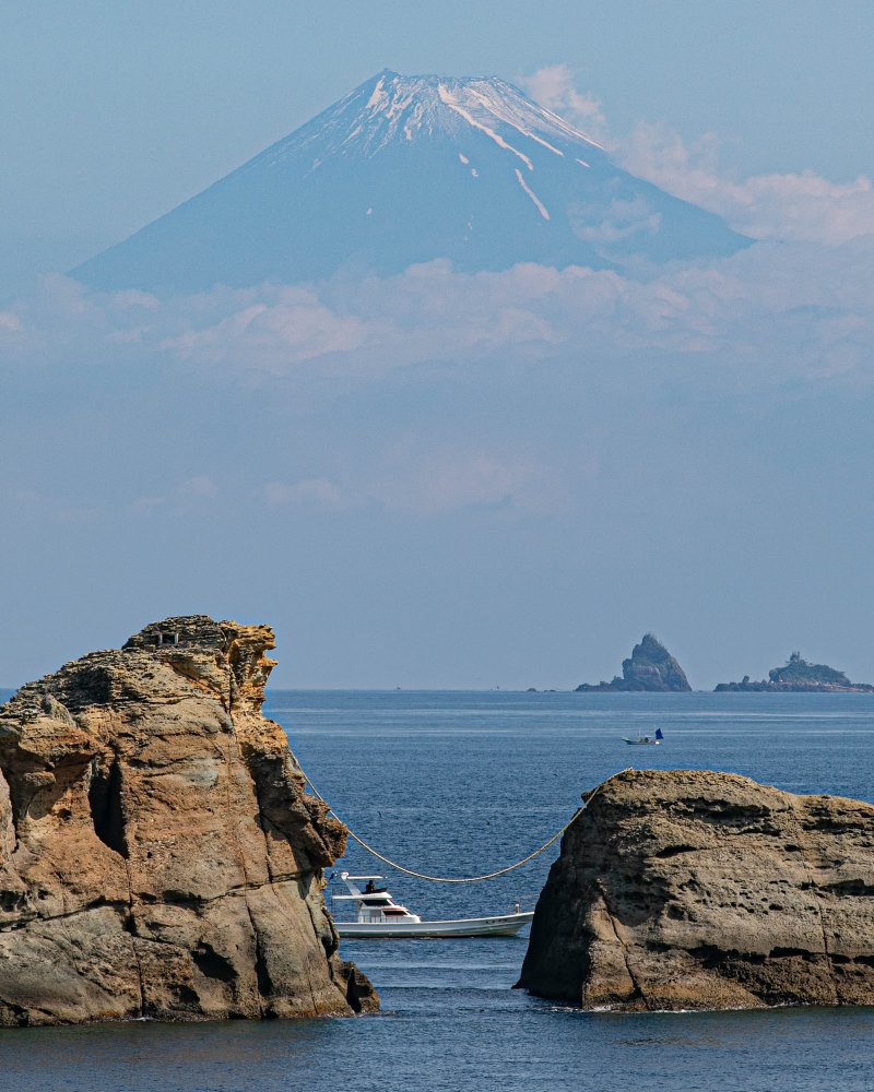 本日の富士山-雲見海岸より-