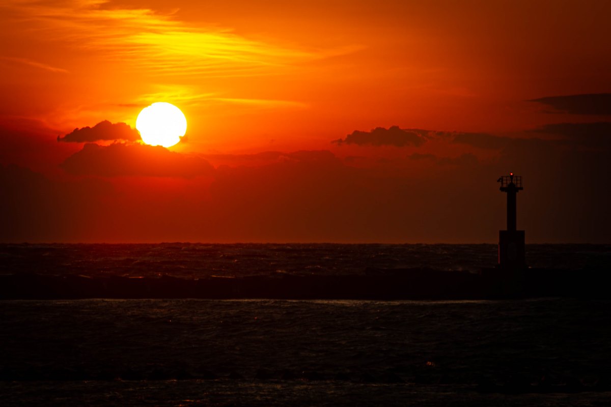 本日の夕陽 -松崎海岸より-